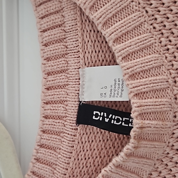 H&M Pink Cute Knit Sweater - Picture 4 of 4